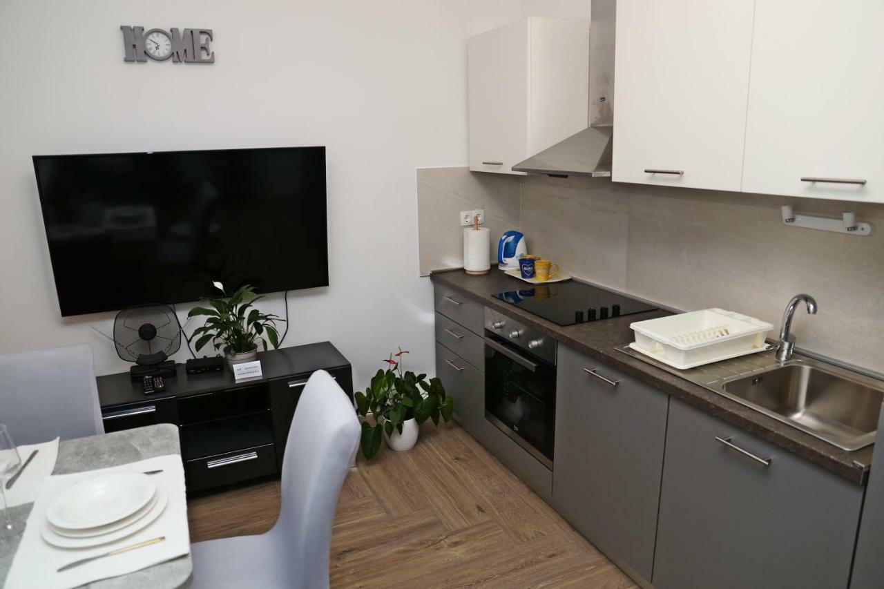 Apartment R&M Lumbarda Extérieur photo