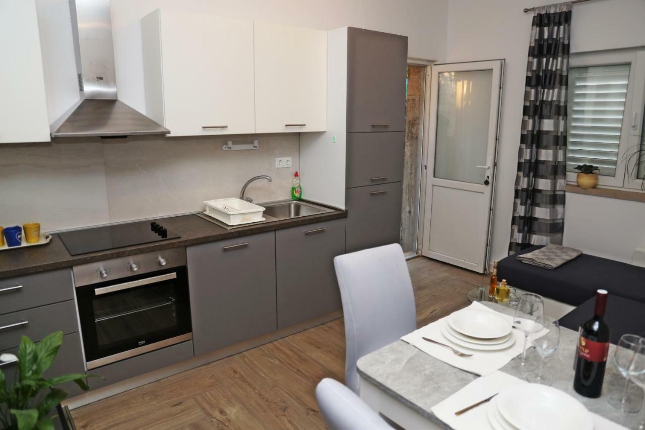 Apartment R&M Lumbarda Extérieur photo